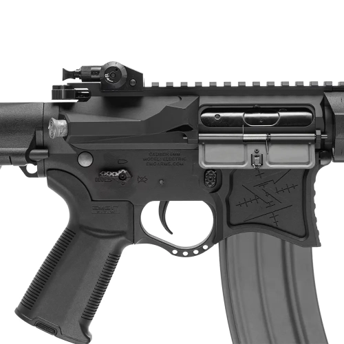 Replika karabinka SBR8 9