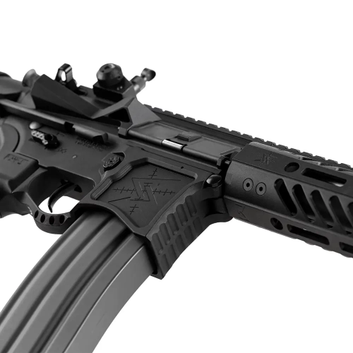 Replika karabinka SBR8 7