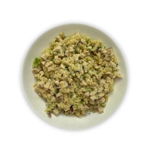 Kurczak w sosie śmietanowym z makaronem - THIS1