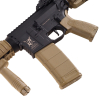 Replika karabinka AR15 CQB-R Charlie Half-Tan - Delta Armory