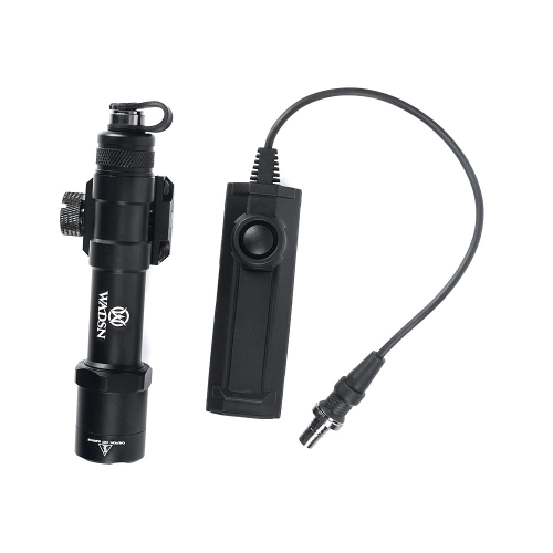 Latarka taktyczna M600B Scout 470LM czarna - Wadsn