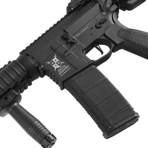 Replika karabinka AR15 CQB-R Bravo - Delta Armory