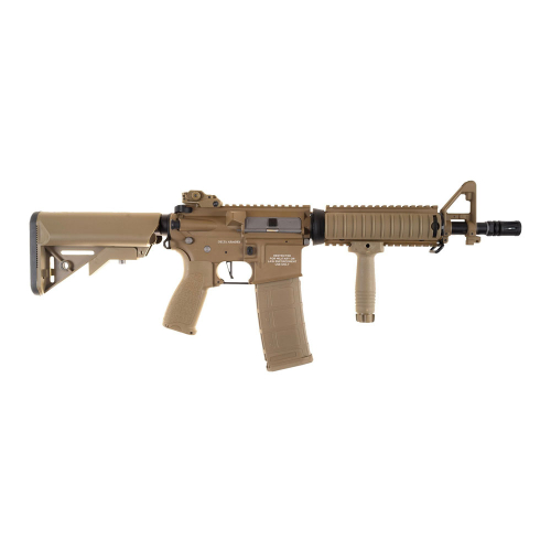 Replika karabinka AR15 CQB-R Full Tan Alpha - Delta Armory