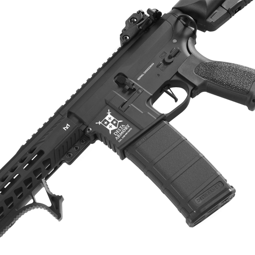 Replika karabinka AR15 M-Lok 10
