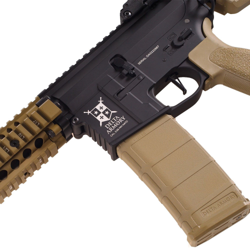 Replika karabinka AR15 MK18 Half Tan Alpha - Delta Armory