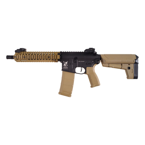 Replika karabinka AR15 MK18 Half Tan Alpha - Delta Armory