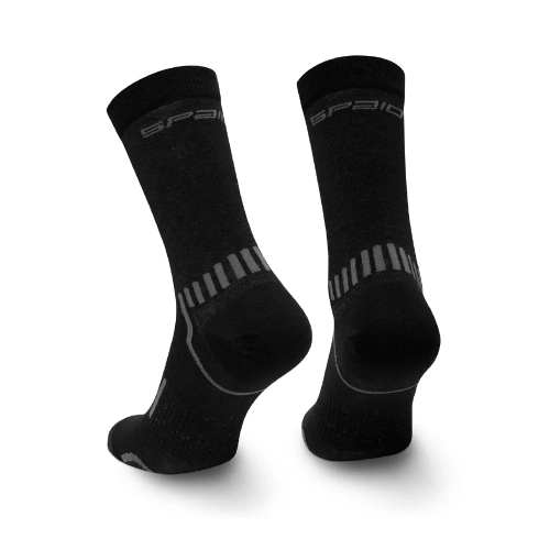 Skarpety-trekingowe-Alpha-czarne-Spaio